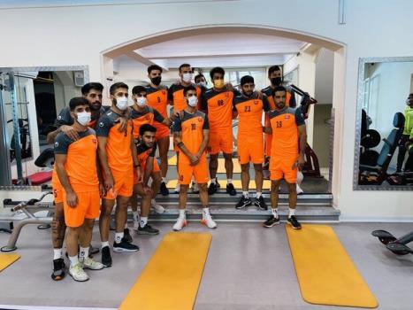 تمرین بدنسازی صبحگاهی پرسپولیس در سالن