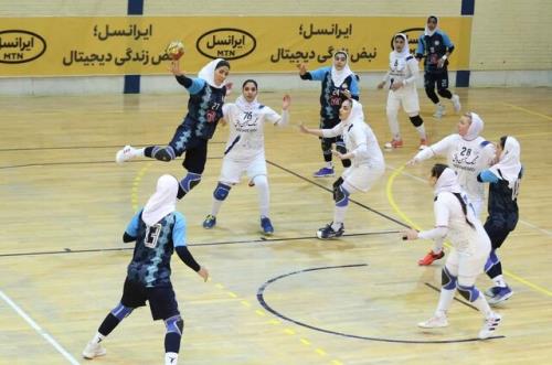 اعتراض سرپرست کاروان به نبود هندبال زنان ایران در بازی های کشورهای اسلامی