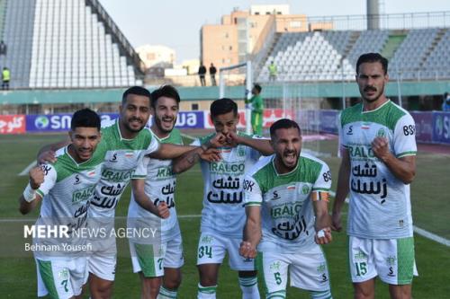 دو بازیکن در فهرست مازاد آلومینیوم