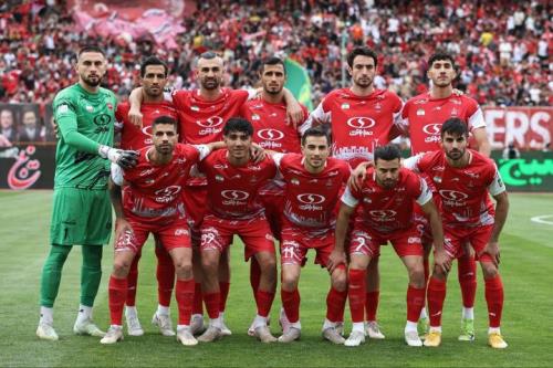 خریدهای پرسپولیس در حد متوسط است دو تیم مدعی قهرمانی لیگ برتر هستند