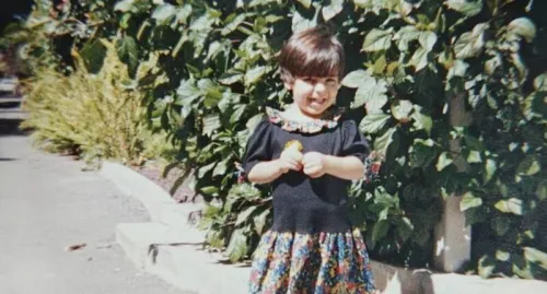 پخش یک روایت شخصی از زهرا به همراه فیلم