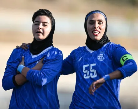 هیچ تیمی مقابل استقلال ساده بازی نمی کند