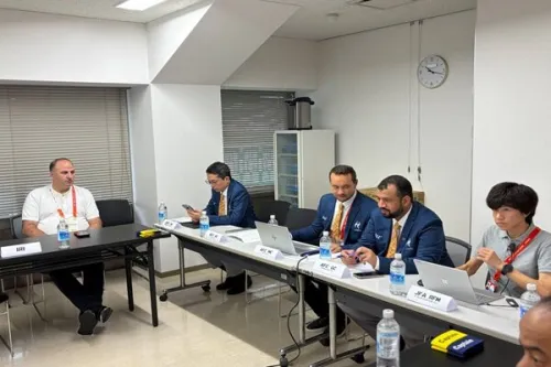 جلسه هماهنگی گروه B با حضور تیم فوتبال امید