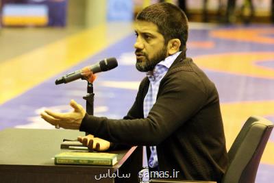 علیرضا دبیر: كادر فنی تیم های ملی پاسخگوی مسائل فنی است